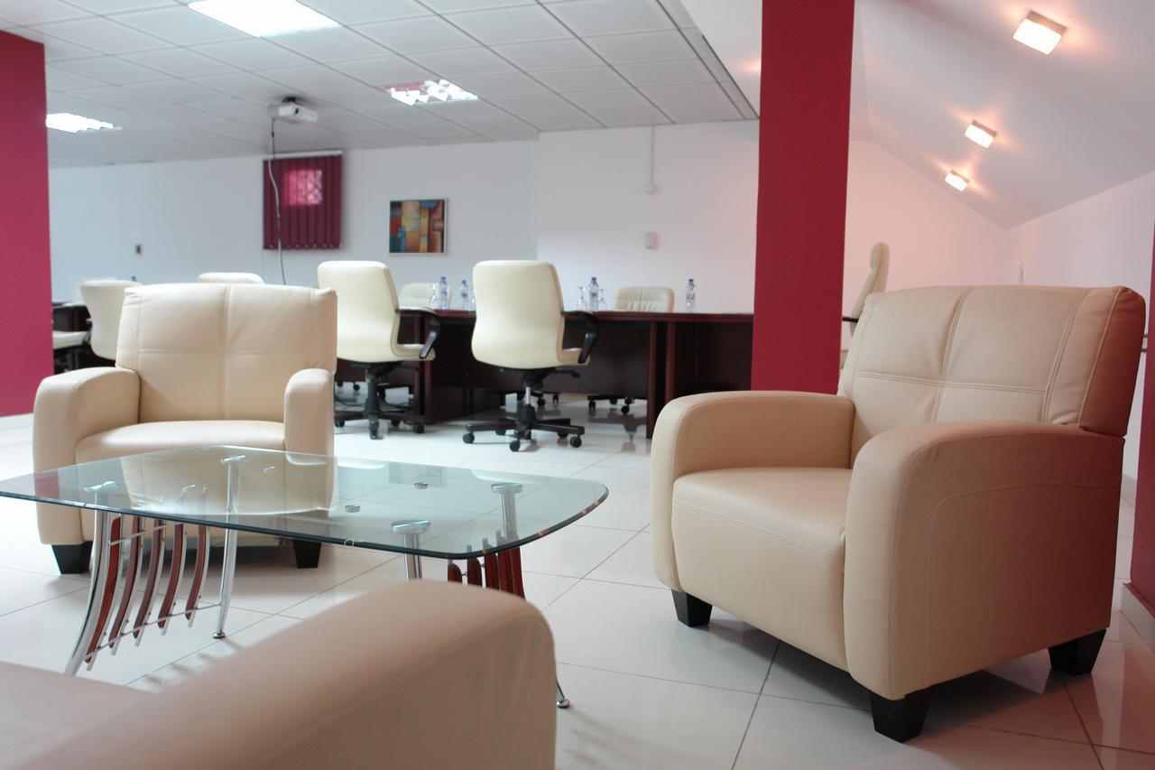 Plasma Hotel Tripoli Kültér fotó